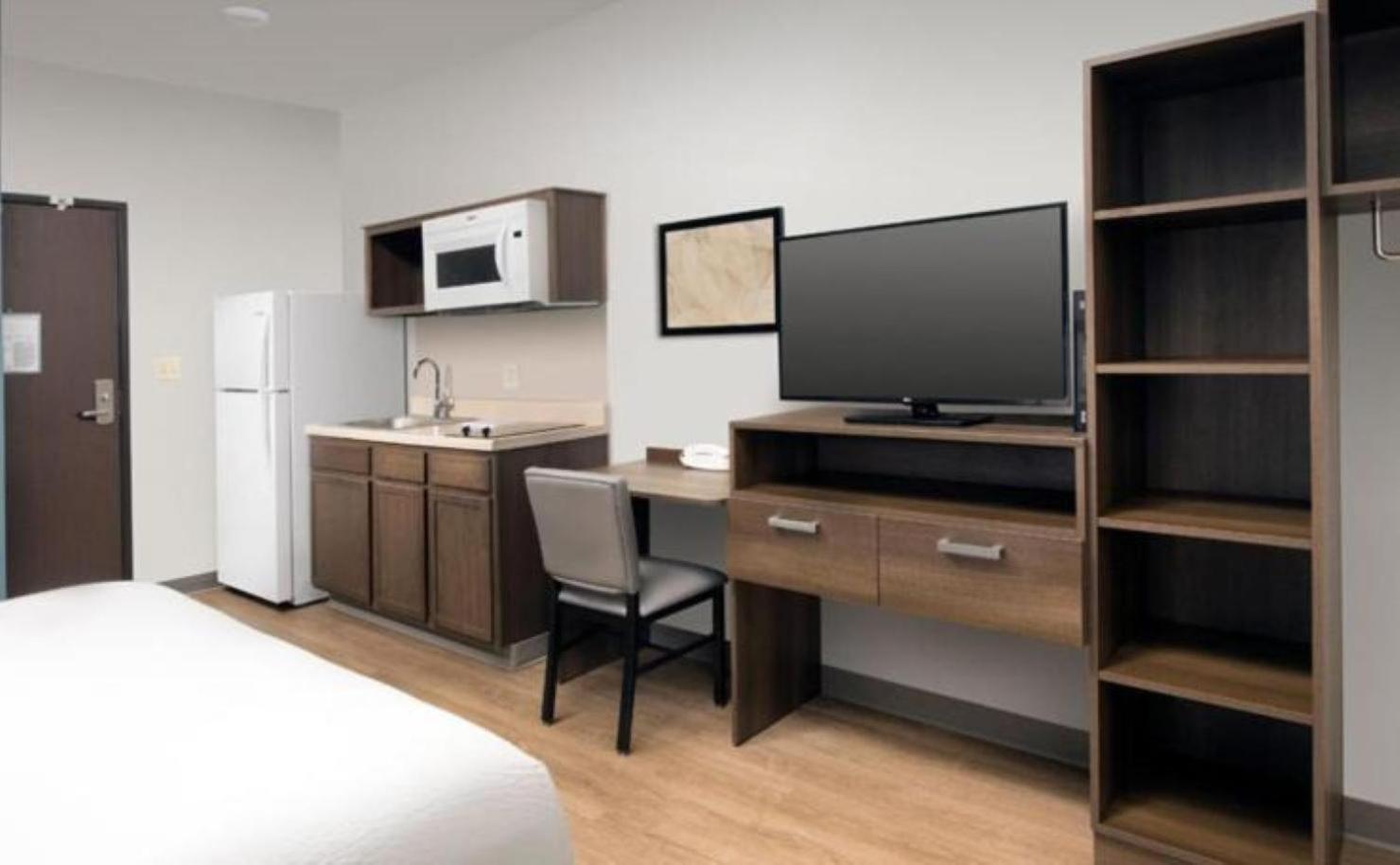 Woodspring Suites Miami Southwest Cutler Ridge Exterior photo